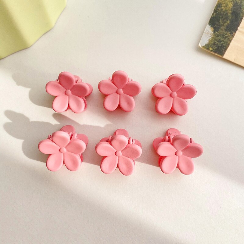 6Pcs/Bag Cute Mini Flower Crab Hair Clip Small Heart Acrylic Hair Claw Clips for Girls Women Children Barrettes Hair Accessories