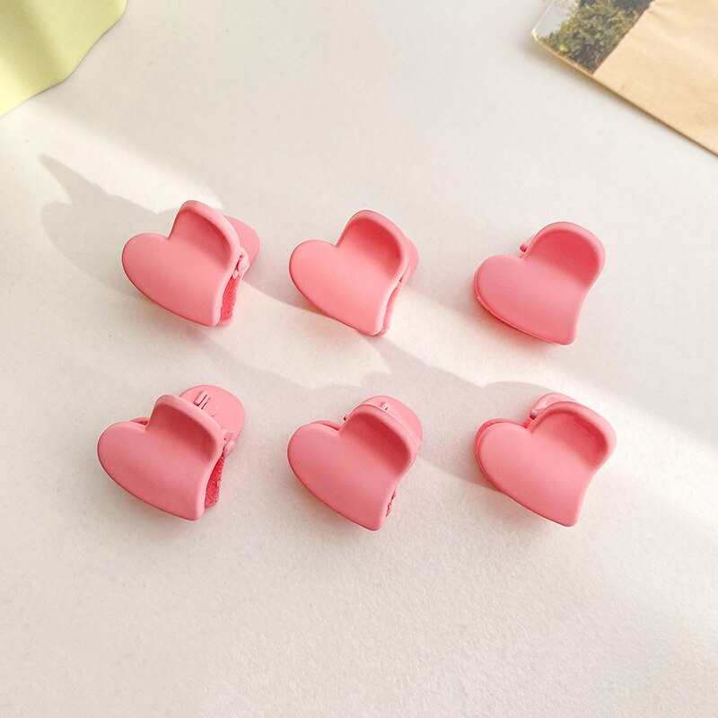 6Pcs/Bag Cute Mini Flower Crab Hair Clip Small Heart Acrylic Hair Claw Clips for Girls Women Children Barrettes Hair Accessories