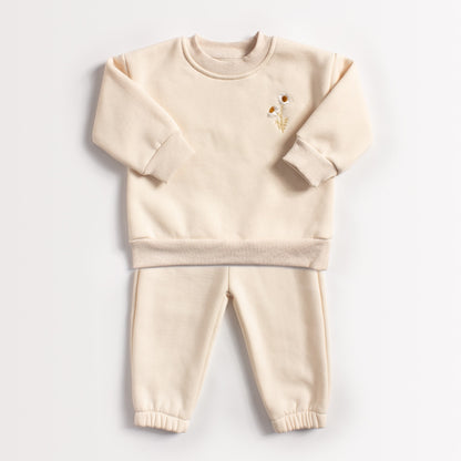 Dainty Daisy Sweatsuit Set